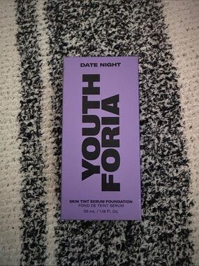 Youth Foria Skin Tint Serum Foundation